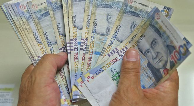 Hombre pagó pensión a supuesto hijo por 18 años y luego descubrió la verdad