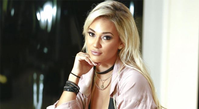 Julieta Rodríguez eleva la temperatura con sorprendente bikini rojo