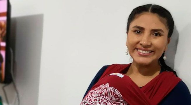 La Chola Puca comparte tierna foto dando de lactar a su bebé