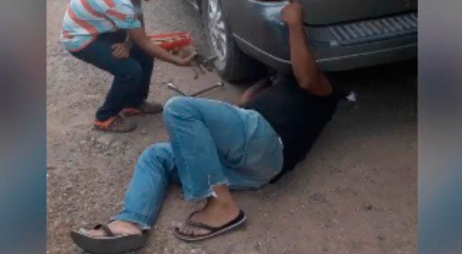 Mecánico le pide a su hijo que le pase la gata y la respuesta hace reír a todos