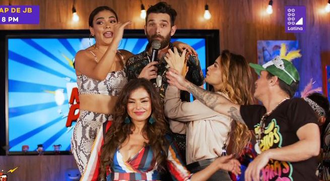 Chatoleón sucumbió ante los encantos de  Milett Figueroa, Claudia Portocarrero y Cielo Torres