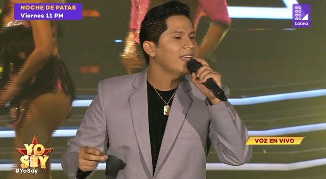 Imitador de Charlie Cardona cantó 