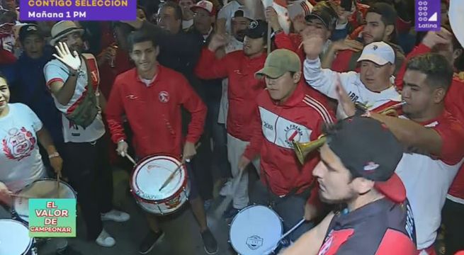 Mira el espectacular banderazo de los hinchas peruanos en Brasil en la previa de la final