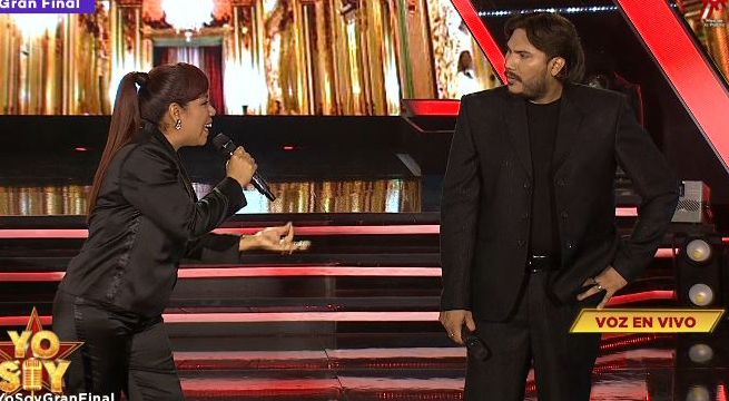 Imitadores de Pimpinela cantaron 