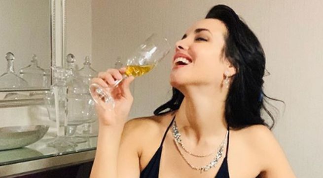 Rosángela Espinoza organizó fiesta de cumpleaños, pero sus amigos de reality no fueron