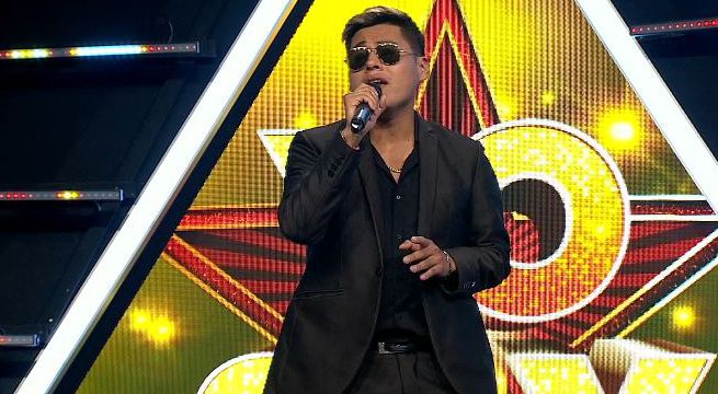 Imitador de Deyvis Orosco cantó 