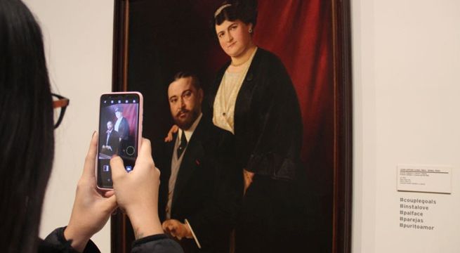 Día Internacional del Hashtag: intervención de hashtags en obras de arte del MALI