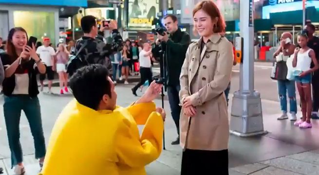 Joven disfrazado de Pikachu le pide matrimonio a su pareja y se vuelve viral [VIDEO]