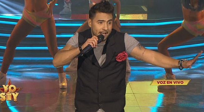 Imitador de Luis Fonsi cantó “Échame la culpa” y se apoderó del escenario