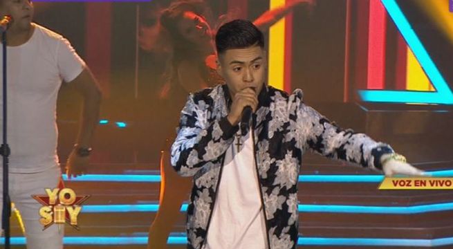 Imitador de César Vega cantó “Y todavía no” para reivindicarse con sus fans