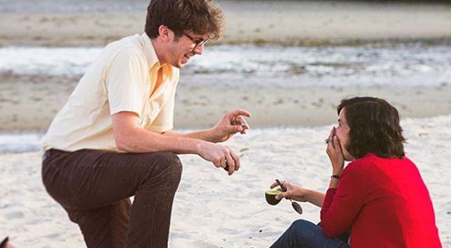 La insólita forma de pedir la mano a tu pareja: ¡Con una palta!