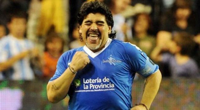 Video: El divertido entrenamiento de Maradona a ritmo de reggaetón