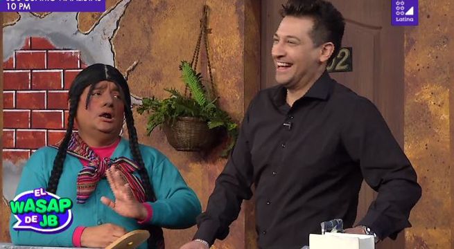 Pablito Ruiz llega a la lavandería de la paisana Jacinta
