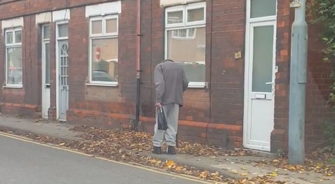 Mujer graba a hombre sin cabeza e instala el terror en las calles de Inglaterra