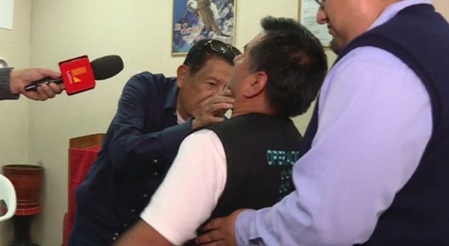 Tengo Algo Que Decirte: aseguran milagros en vivo, pero otros los llaman farsantes