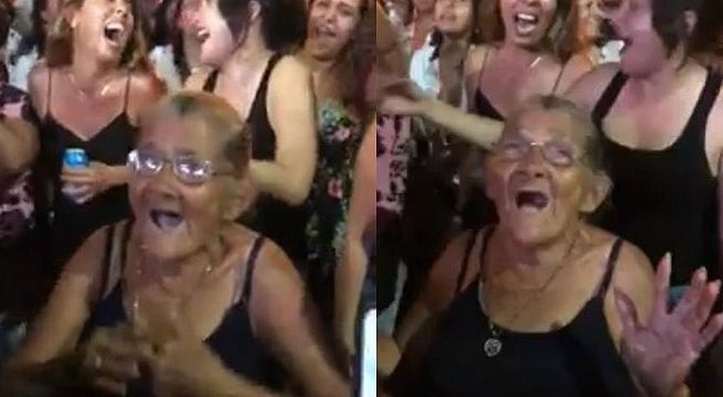 Abuelita se robó el show en un concierto (Video)