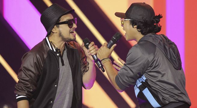 Imitadores de Servando y Florentino cantaron 