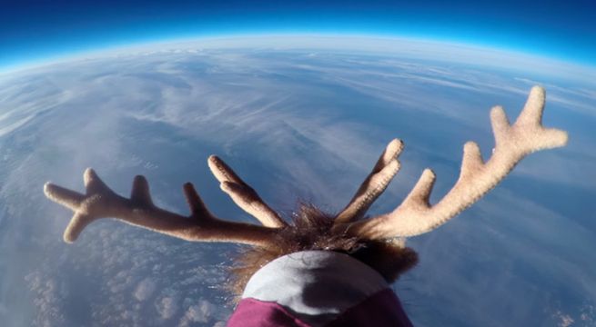 ¿Cómo ve Santa Claus el mundo cuando viaja con su trineo?