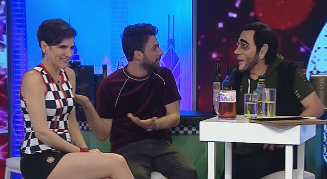 La fiesta del 'Zorro' Zupe se trasladó al set de Válgame Dios gracias al Wasap de JB