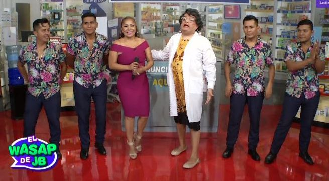 Gloria recibió a Marisol en su nueva farmacia