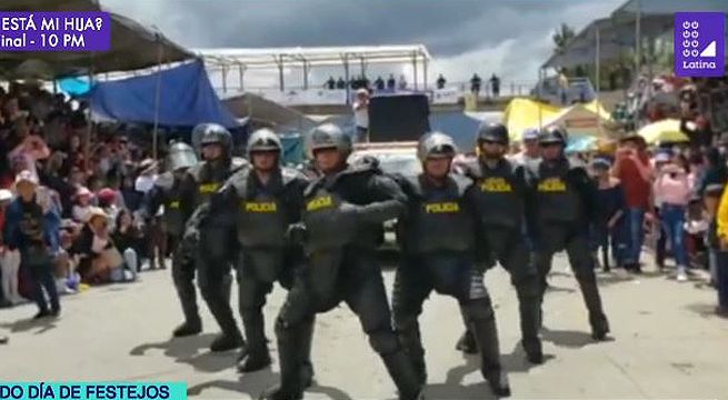 Robocops de la Policía se roban el show en los carnavales de Cajamarca (Video)