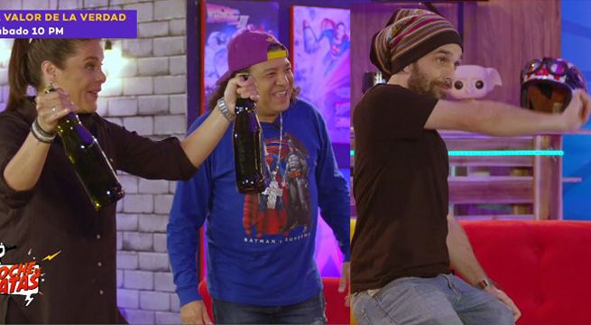 Los mochileros Giovanna Valcárcel y Sergio Galliani se treparon al camión de Andrés Salas