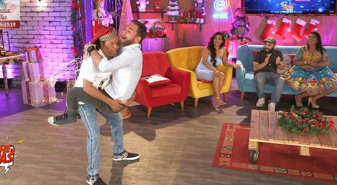 Los patas e invitadas jugaron un ‘Veo, veo’ navideño pero todo se salió de control