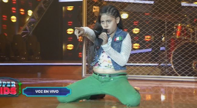 Súper Kids: Nadja cantó 