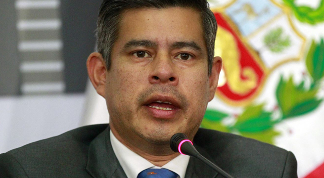 Luis Galarreta: congresistas tendrán un iPad en su escaño para 