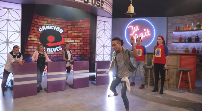 Tunait: Los chicos de ‘Los cuatro finalistas’ jugaron ‘Canción al revés’