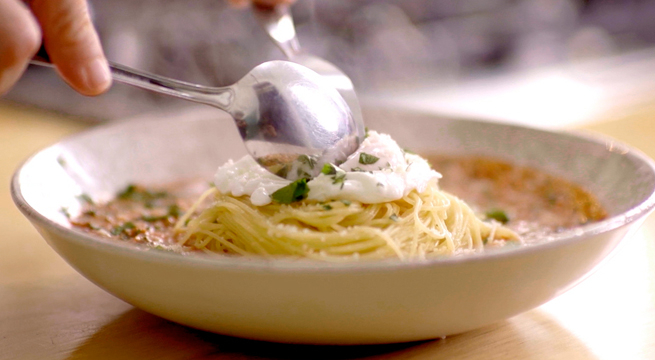 Bravazo: Mira cómo preparar un delicioso ‘Se me secó la Sopa criolla’ con Gastón Acurio