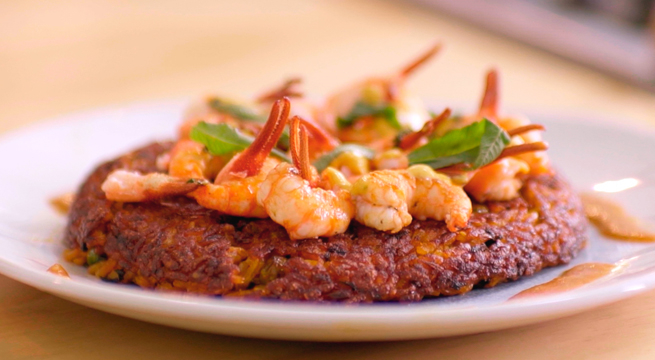 Bravazo: Mira cómo preparar un delicioso ‘Concolón de arroz con camarones’ con Gastón Acurio