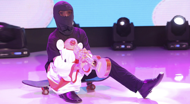 El último hincha peruano en Rusia: Este niño se robó todos los aplausos con esta presentación