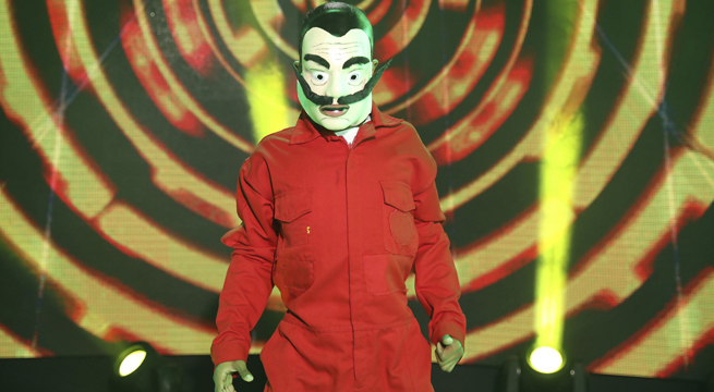 El último hincha peruano en Rusia: Este joven demostró todo su talento con esta demostración