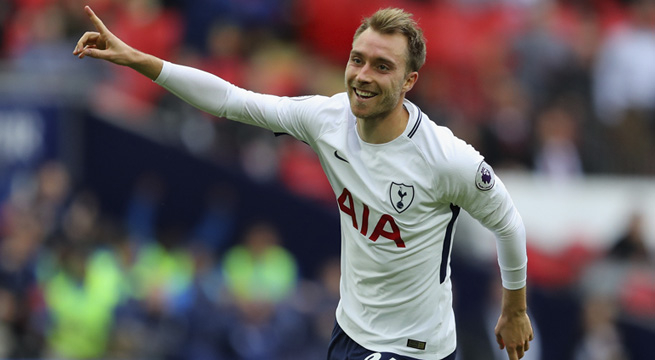 Christian Eriksen, próximo rival de Perú en Rusia 2018, anotó un golazo