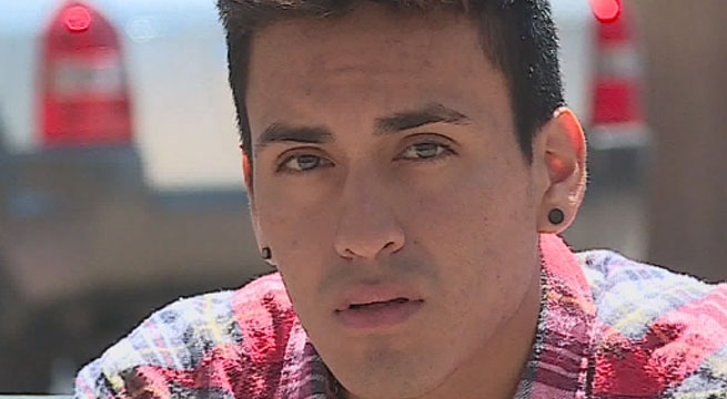 Tengo Algo Que Decirte: Omar no soporta a la nueva mejor amiga de su novia