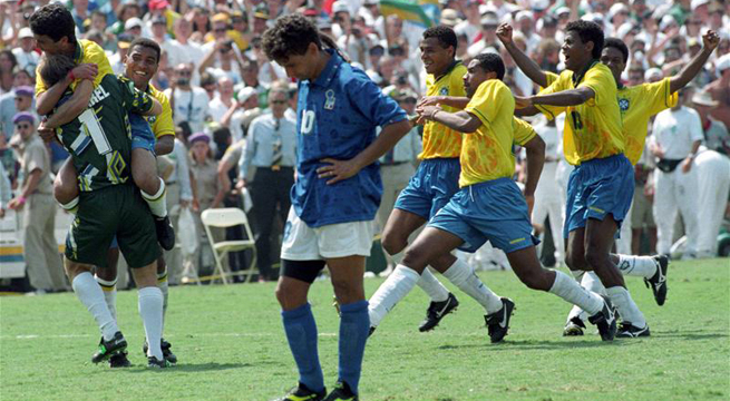 Momento Mundial: Los penales de la final entre Brasil e Italia en Estados Unidos 94