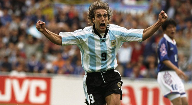 Estrellas de los mundiales: Gabriel Omar Batistuta, el genio del área argentino