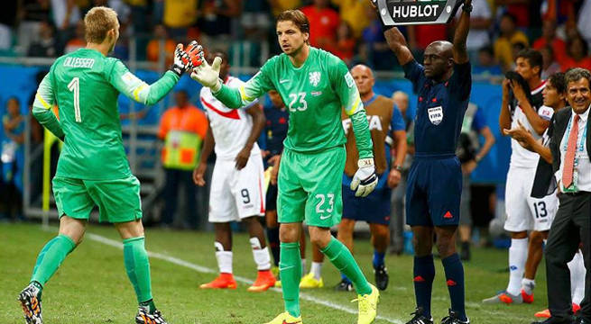 Momento mundial: El polémico cambio en el arco de Holanda antes de los penales ante Costa Rica