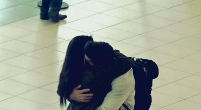 Diana Sánchez ya no se esconde y se besa en público con su gringo Dan Patrick