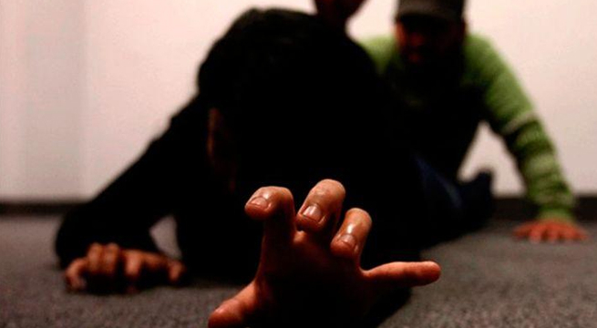 Tengo Algo Que Decirte: se negó a volver con él y le cortó el cuello delante de sus hijos