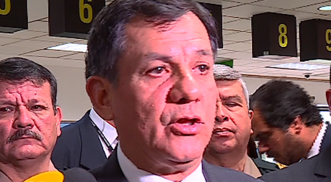 Ministro Medina anuncia resguardo para juez y fiscal que ordenaron interceptaciones