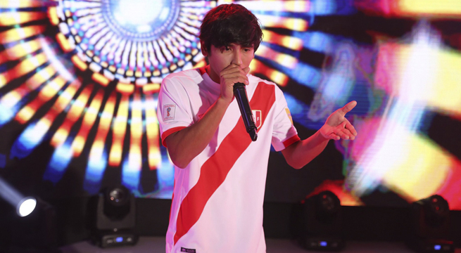 El último hincha peruano en Rusia: Un mago del beatbox sorprendió a todos con su presentación