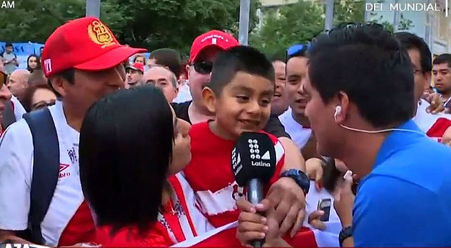 La hinchada de Perú sigue alentando a la blanquirroja en Rusia 2018