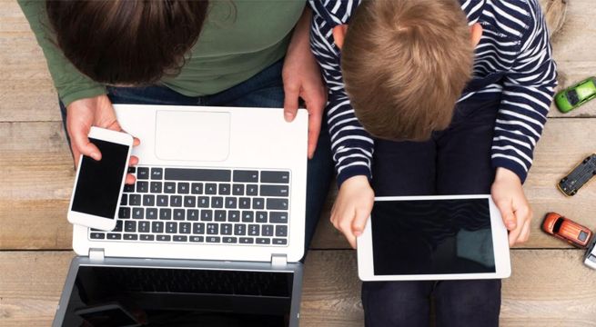 Se ofrece recursos digitales gratuitos para que profesores puedan enseñar a distancia