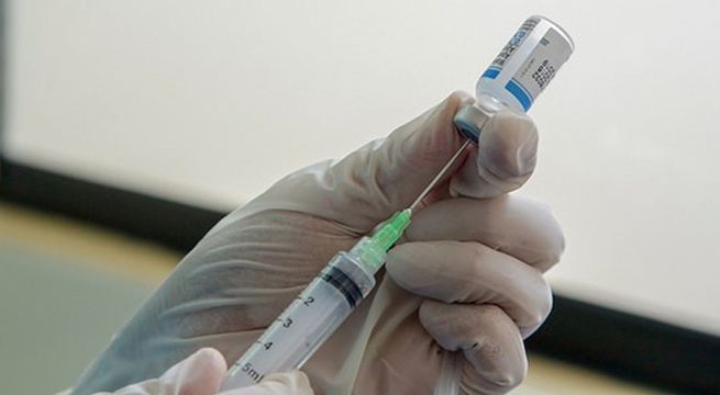 Científicos peruanos preparan vacuna contra el coronavirus