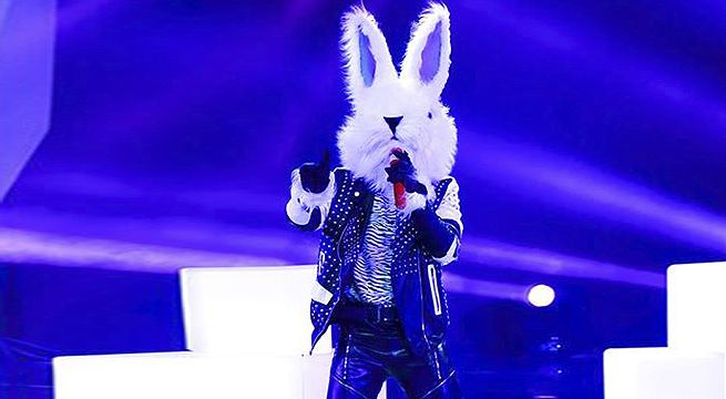 Mira las pistas del ‘Conejo’ y trata de conocer quién es en realidad este enmascarado