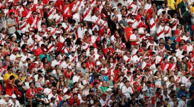 Hinchas nos dan sus resultados para el partido de Perú vs Paraguay