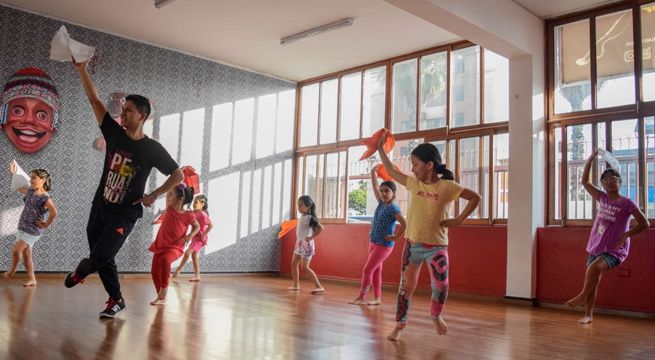 Niños y adultos podrán aprender danzas peruanas y ejercitarse bajo protocolos anti Covid-19