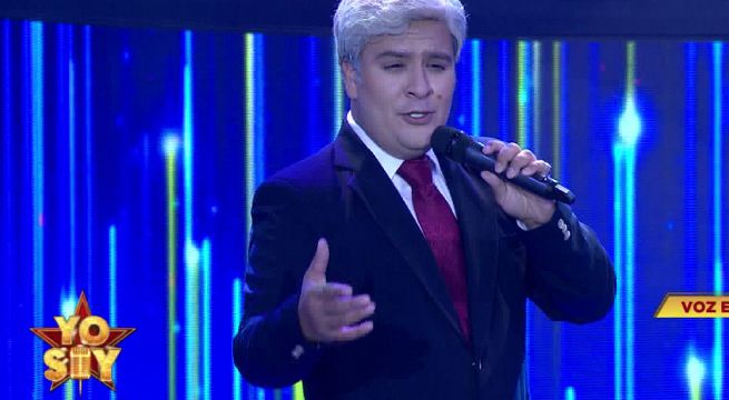 El imitador de Enrique Guzmán cantó “Cien kilos de barro”